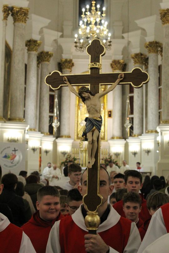 Wigilia Paschalna i procesja w Sanktuarium Matki Bożej Chełmskiej [GALERIA ZDJĘĆ]