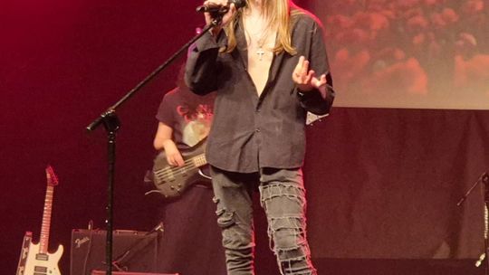 Chełm.  XXVI Prezentacje Artystyczne Młodzieży II LO w Chełmskim Domu Kultury [GALERIA ZDJĘĆ]