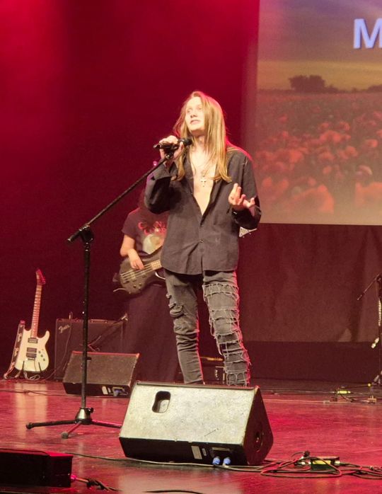 Chełm.  XXVI Prezentacje Artystyczne Młodzieży II LO w Chełmskim Domu Kultury [GALERIA ZDJĘĆ]