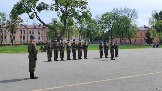 Chełm. Przegląd Musztry Klas Wojskowych [GALERIA ZDJĘĆ]