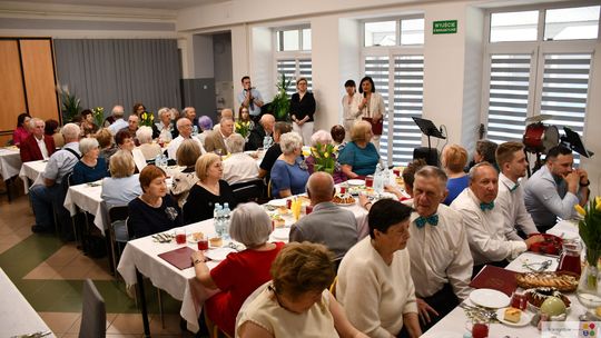 Krasnystaw. Seniorzy spotkali się przy świątecznym stole [GALERIA ZDJĘĆ]