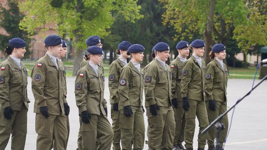 Chełm. Przegląd Musztry Klas Wojskowych [GALERIA ZDJĘĆ]