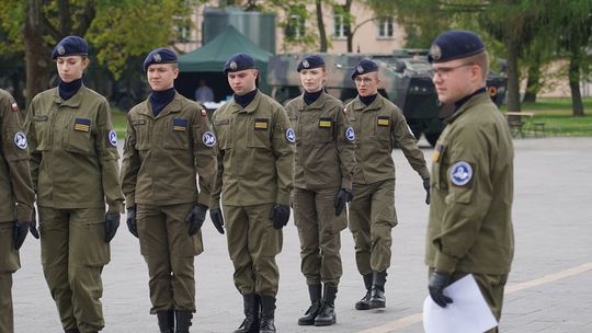 Chełm. Przegląd Musztry Klas Wojskowych [GALERIA ZDJĘĆ]
