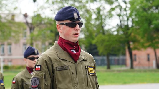 Chełm. Przegląd Musztry Klas Wojskowych [GALERIA ZDJĘĆ]