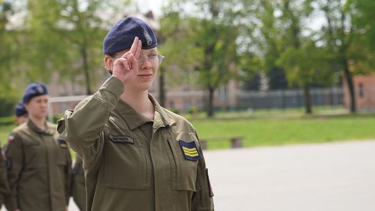 Chełm. Przegląd Musztry Klas Wojskowych [GALERIA ZDJĘĆ]