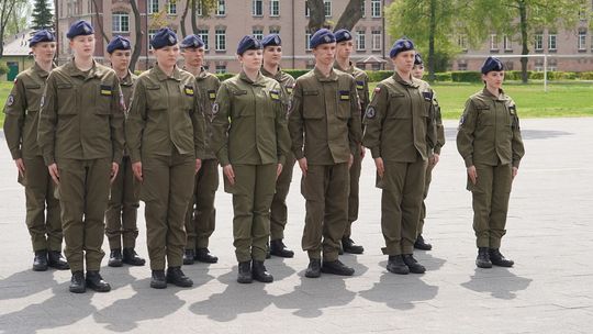 Chełm. Przegląd Musztry Klas Wojskowych [GALERIA ZDJĘĆ]