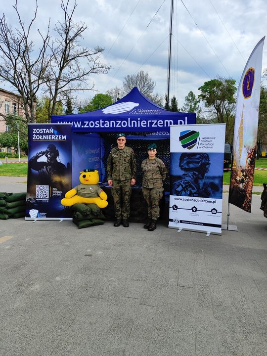 Chełm. Przegląd Musztry Klas Wojskowych [GALERIA ZDJĘĆ]