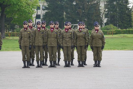 Chełm. Przegląd Musztry Klas Wojskowych [GALERIA ZDJĘĆ]