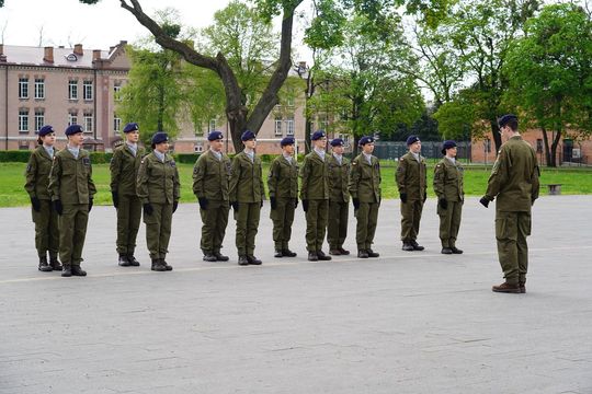 Chełm. Przegląd Musztry Klas Wojskowych [GALERIA ZDJĘĆ]