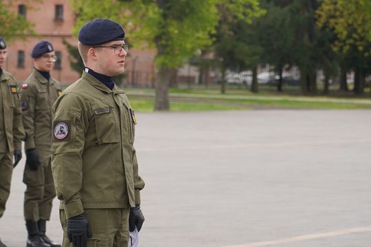 Chełm. Przegląd Musztry Klas Wojskowych [GALERIA ZDJĘĆ]