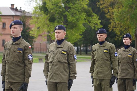 Chełm. Przegląd Musztry Klas Wojskowych [GALERIA ZDJĘĆ]