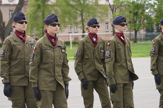 Chełm. Przegląd Musztry Klas Wojskowych [GALERIA ZDJĘĆ]