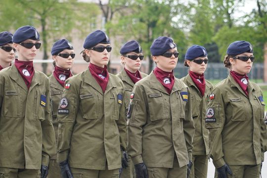 Chełm. Przegląd Musztry Klas Wojskowych [GALERIA ZDJĘĆ]