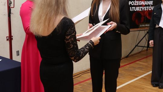 Zakończenie roku klas maturalnych Zespołu Szkół Ekonomicznych i Mundurowych w Chełmie [ZDJĘCIA]