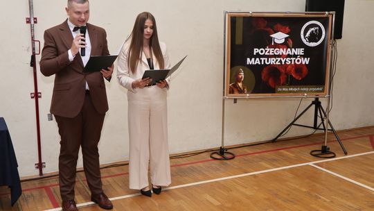 Zakończenie roku klas maturalnych Zespołu Szkół Ekonomicznych i Mundurowych w Chełmie [ZDJĘCIA]