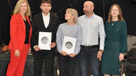 Uroczyste zakończenie roku klas maturalnych w I Liceum Ogólnokształcącym w Chełmie [GALERIA ZDJĘĆ]