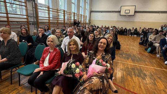 Uroczyste Pożegnanie Maturzystów 2025 w Zespole Szkół Nr 1 im. Tadeusza Kościuszki w Krasnymstawie [GALERIA ZDJĘĆ]
