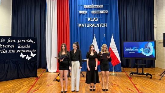 Uroczyste Pożegnanie Maturzystów 2025 w Zespole Szkół Nr 1 im. Tadeusza Kościuszki w Krasnymstawie [GALERIA ZDJĘĆ]