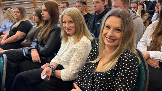 Uroczyste Pożegnanie Maturzystów 2025 w Zespole Szkół Nr 1 im. Tadeusza Kościuszki w Krasnymstawie [GALERIA ZDJĘĆ]