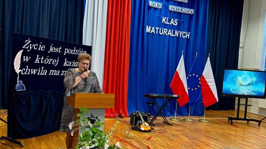 Uroczyste Pożegnanie Maturzystów 2025 w Zespole Szkół Nr 1 im. Tadeusza Kościuszki w Krasnymstawie [GALERIA ZDJĘĆ]