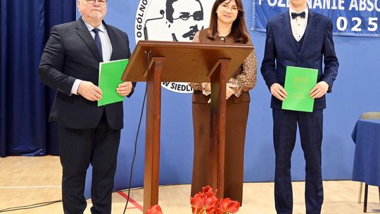 Zakończenie roku absolwentów Liceum Ogólnokształcącego w Siedliszczu [GALERIA ZDJĘĆ]