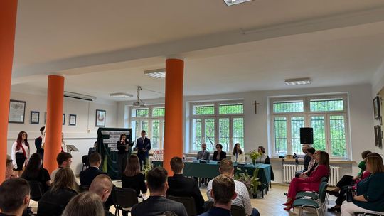 Zakończenie roku maturzystów  w Zespole Szkół Budowlanych i Geodezyjnych w Chełmie [GALERIA ZDJĘĆ]