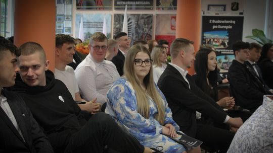 Zakończenie roku maturzystów  w Zespole Szkół Budowlanych i Geodezyjnych w Chełmie [GALERIA ZDJĘĆ]