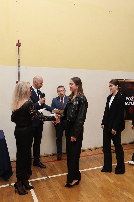 Zakończenie roku klas maturalnych Zespołu Szkół Ekonomicznych i Mundurowych w Chełmie [ZDJĘCIA]