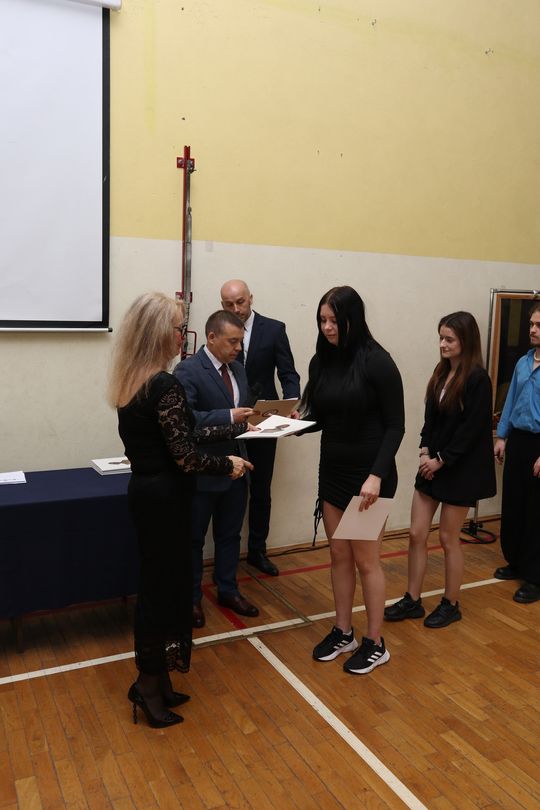 Zakończenie roku klas maturalnych Zespołu Szkół Ekonomicznych i Mundurowych w Chełmie [ZDJĘCIA]