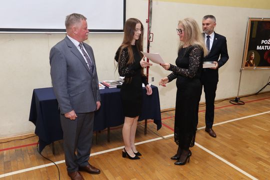 Zakończenie roku klas maturalnych Zespołu Szkół Ekonomicznych i Mundurowych w Chełmie [ZDJĘCIA]