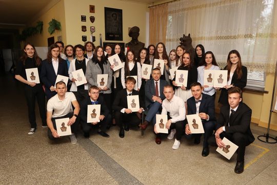 Zakończenie roku klas maturalnych Zespołu Szkół Ekonomicznych i Mundurowych w Chełmie [ZDJĘCIA]