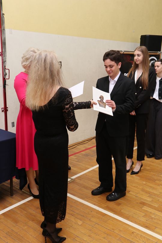 Zakończenie roku klas maturalnych Zespołu Szkół Ekonomicznych i Mundurowych w Chełmie [ZDJĘCIA]