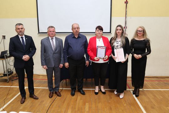 Zakończenie roku klas maturalnych Zespołu Szkół Ekonomicznych i Mundurowych w Chełmie [ZDJĘCIA]