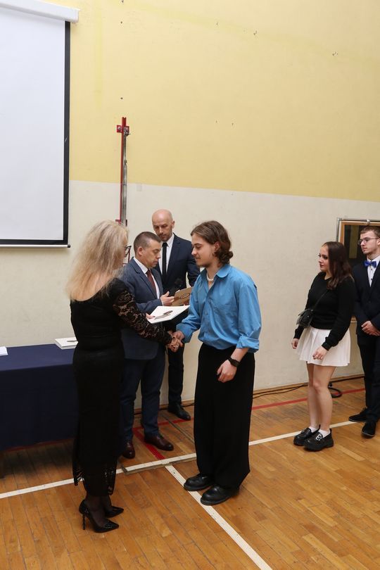 Zakończenie roku klas maturalnych Zespołu Szkół Ekonomicznych i Mundurowych w Chełmie [ZDJĘCIA]