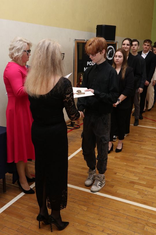 Zakończenie roku klas maturalnych Zespołu Szkół Ekonomicznych i Mundurowych w Chełmie [ZDJĘCIA]