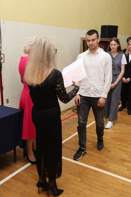 Zakończenie roku klas maturalnych Zespołu Szkół Ekonomicznych i Mundurowych w Chełmie [ZDJĘCIA]