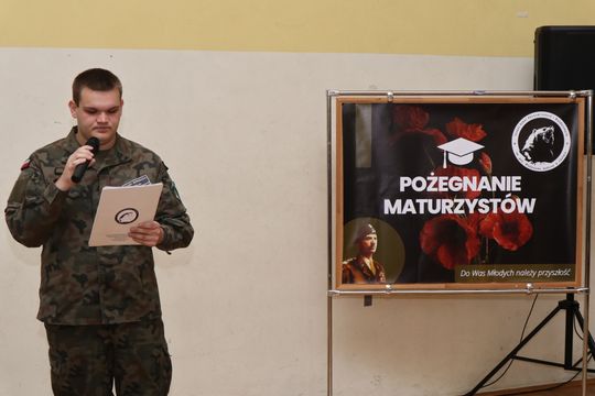 Zakończenie roku klas maturalnych Zespołu Szkół Ekonomicznych i Mundurowych w Chełmie [ZDJĘCIA]