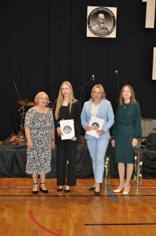 Uroczyste zakończenie roku klas maturalnych w I Liceum Ogólnokształcącym w Chełmie [GALERIA ZDJĘĆ]