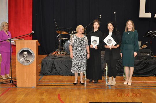 Uroczyste zakończenie roku klas maturalnych w I Liceum Ogólnokształcącym w Chełmie [GALERIA ZDJĘĆ]