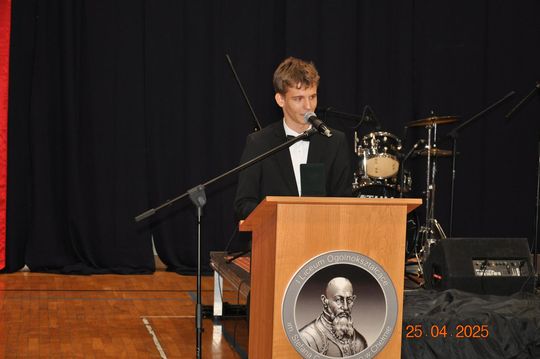 Uroczyste zakończenie roku klas maturalnych w I Liceum Ogólnokształcącym w Chełmie [GALERIA ZDJĘĆ]