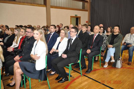 Uroczyste zakończenie roku klas maturalnych w I Liceum Ogólnokształcącym w Chełmie [GALERIA ZDJĘĆ]