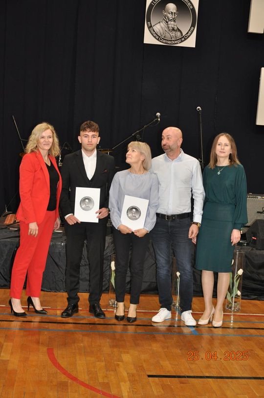 Uroczyste zakończenie roku klas maturalnych w I Liceum Ogólnokształcącym w Chełmie [GALERIA ZDJĘĆ]