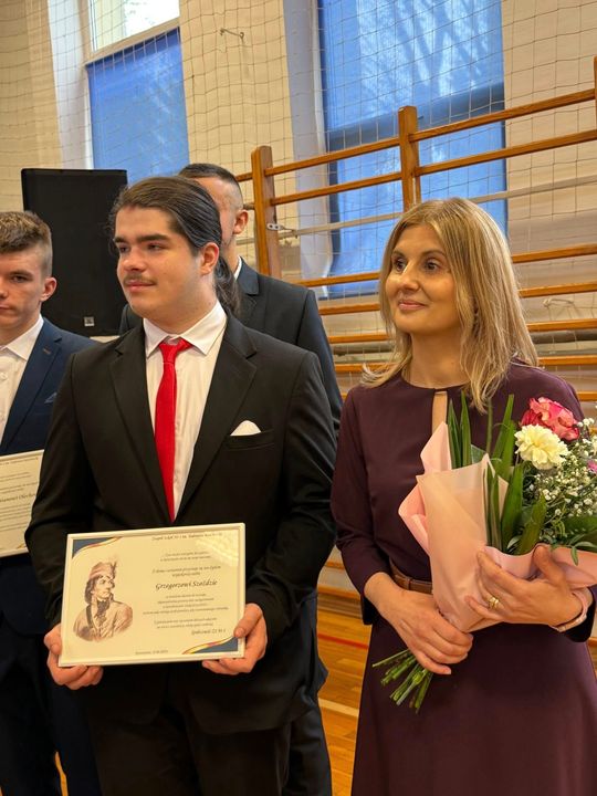 Uroczyste Pożegnanie Maturzystów 2025 w Zespole Szkół Nr 1 im. Tadeusza Kościuszki w Krasnymstawie [GALERIA ZDJĘĆ]