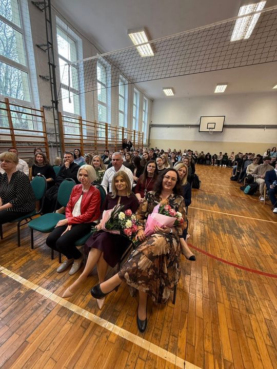 Uroczyste Pożegnanie Maturzystów 2025 w Zespole Szkół Nr 1 im. Tadeusza Kościuszki w Krasnymstawie [GALERIA ZDJĘĆ]