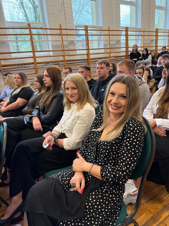 Uroczyste Pożegnanie Maturzystów 2025 w Zespole Szkół Nr 1 im. Tadeusza Kościuszki w Krasnymstawie [GALERIA ZDJĘĆ]