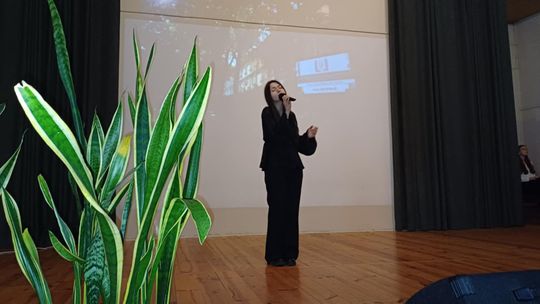 Uroczyste zakończenie roku klas czwartych w IV Liceum Ogólnokształcącym w Chełmie [GALERIA ZDJĘĆ]