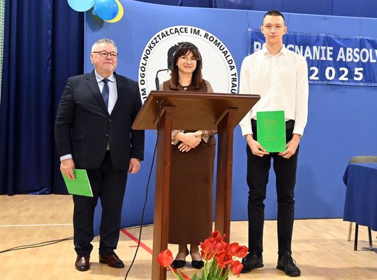 Zakończenie roku absolwentów Liceum Ogólnokształcącego w Siedliszczu [GALERIA ZDJĘĆ]