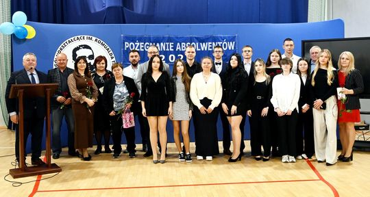 Zakończenie roku absolwentów Liceum Ogólnokształcącego w Siedliszczu [GALERIA ZDJĘĆ]