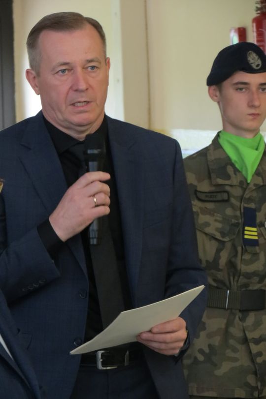 Zakończenie roku szkolnego uczniów klasy czwartej w Liceum Ogólnokształcącym w Dubience [GALERIA ZDJĘĆ]