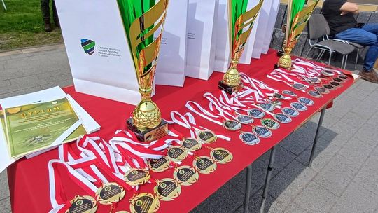 Chełm. Przegląd Musztry Klas Wojskowych [GALERIA ZDJĘĆ]